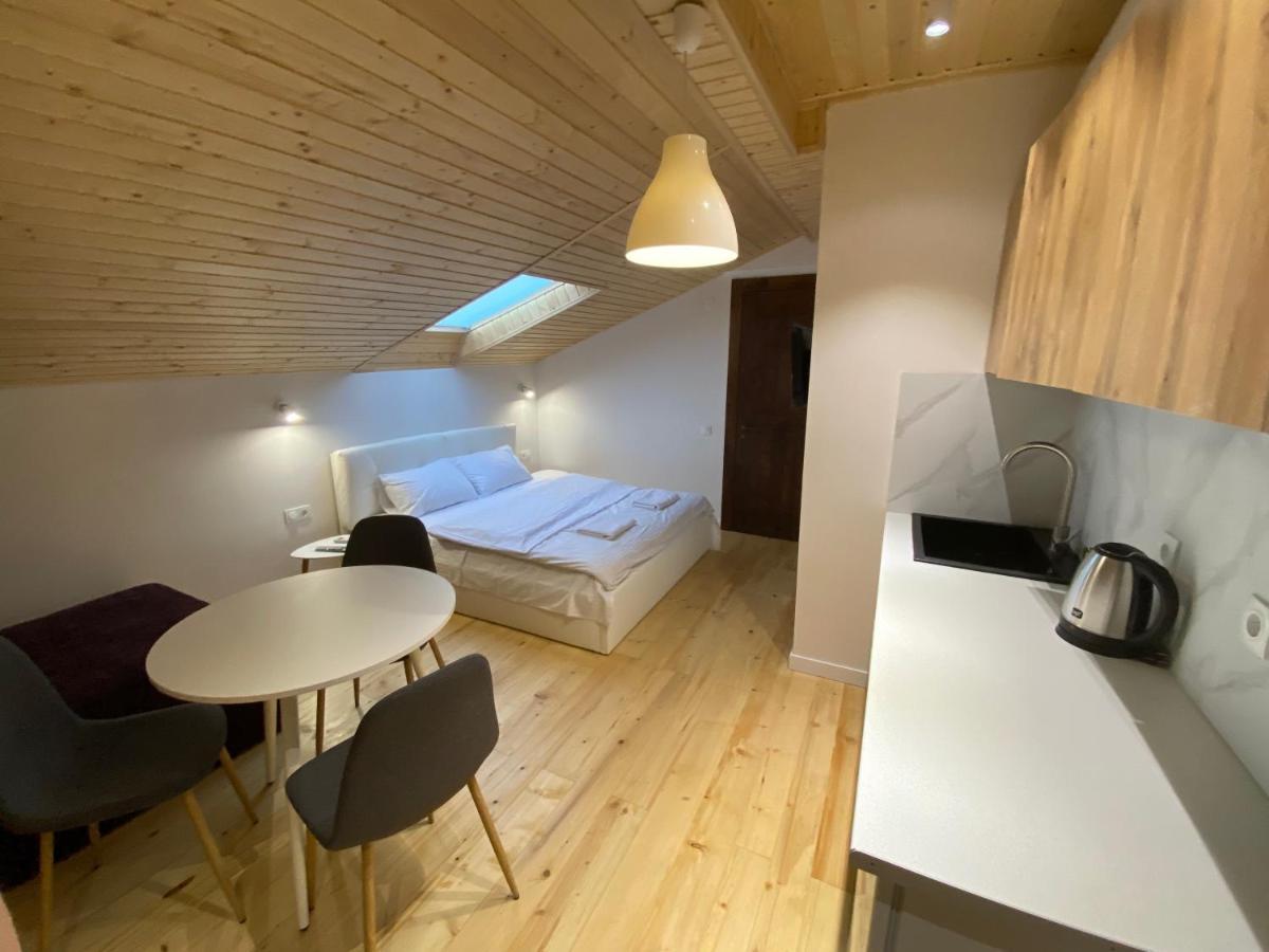 Квартира На Вулиці Лесі Українки 19 Lviv Exteriör bild