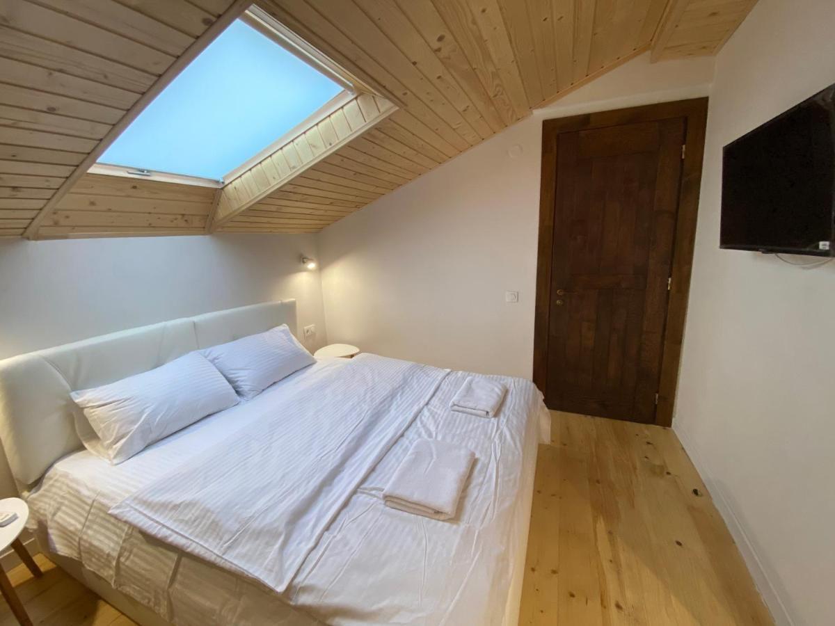 Квартира На Вулиці Лесі Українки 19 Lviv Exteriör bild