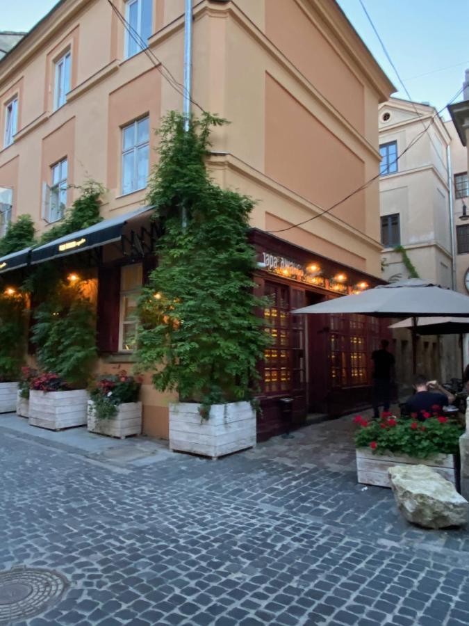 Квартира На Вулиці Лесі Українки 19 Lviv Exteriör bild
